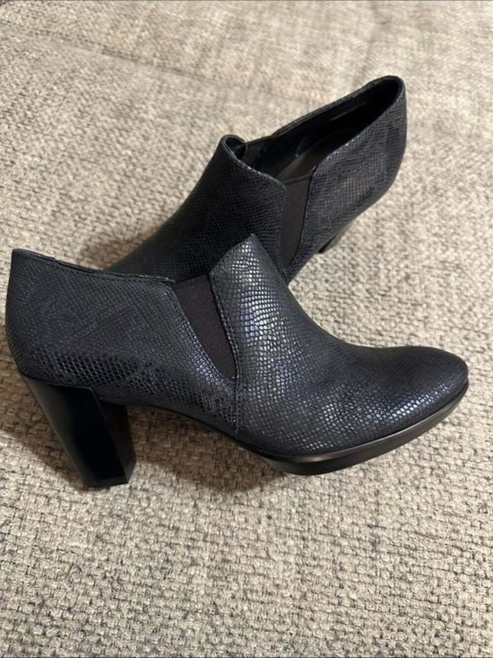Ecco Shape 55 Plateau Stack Ankle Boots (Shootie)